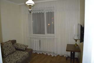 Апартаменты Apartment On Pribuzhskaya 2 Хмельницкий Апартаменты с 3 спальнями-9